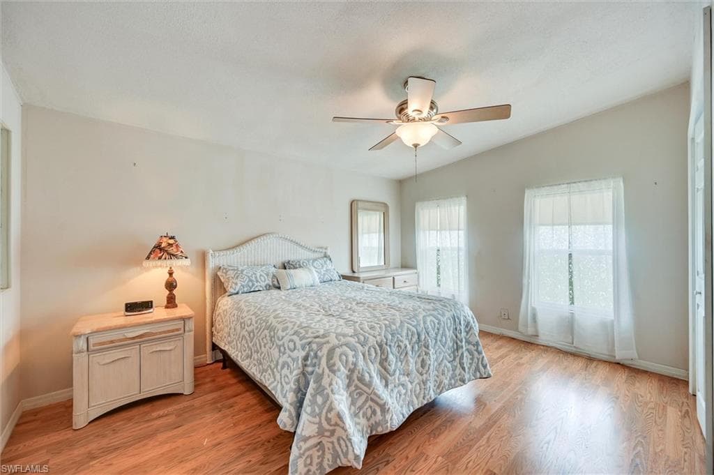 148 Seven Seas WAY-5