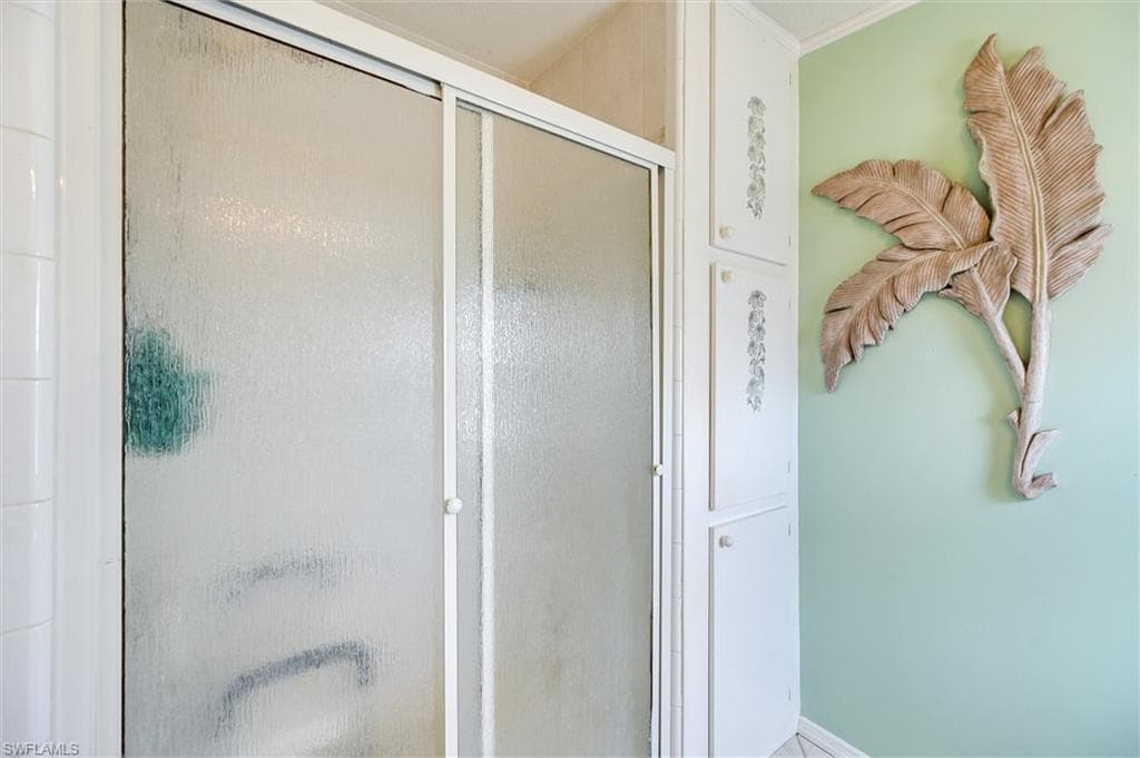 148 Seven Seas WAY-8