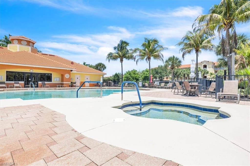 8331 Whiskey Preserve CIR 438-32