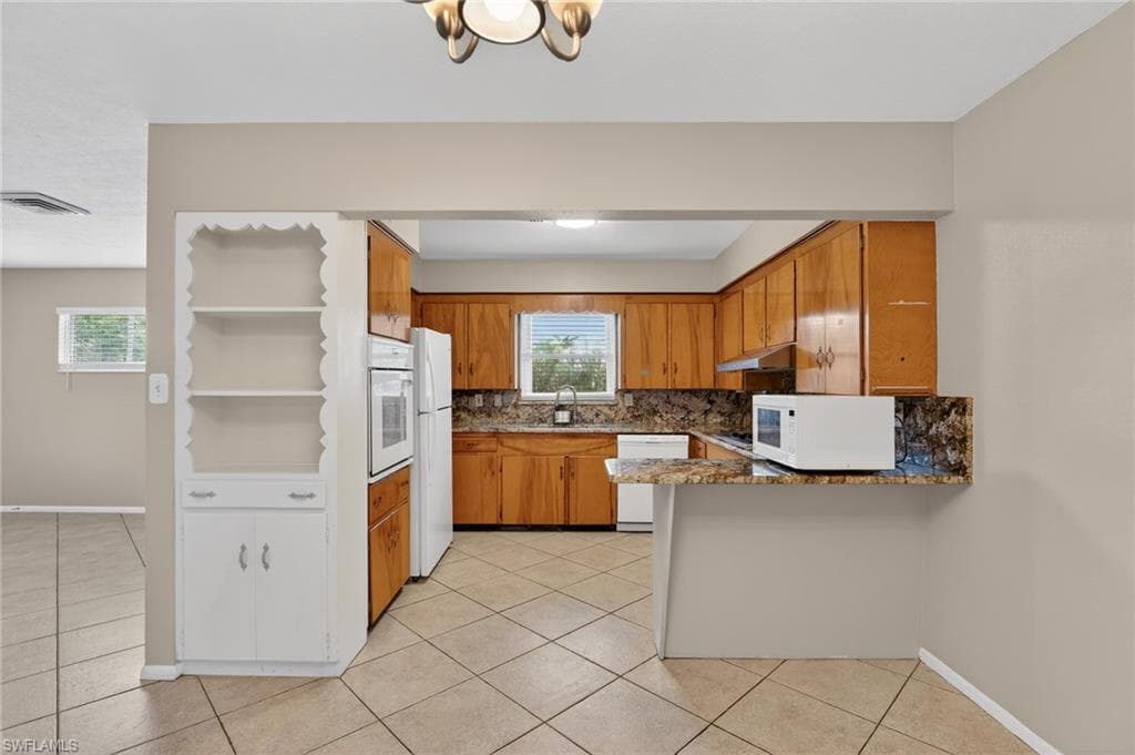 2505 Wood ST-17