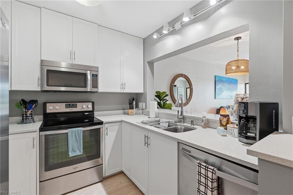 803 River Point DR 107B-2