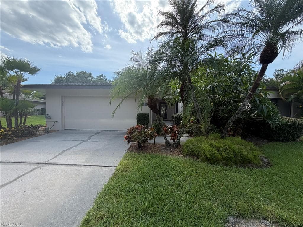 5883 Sand Oak DR-25