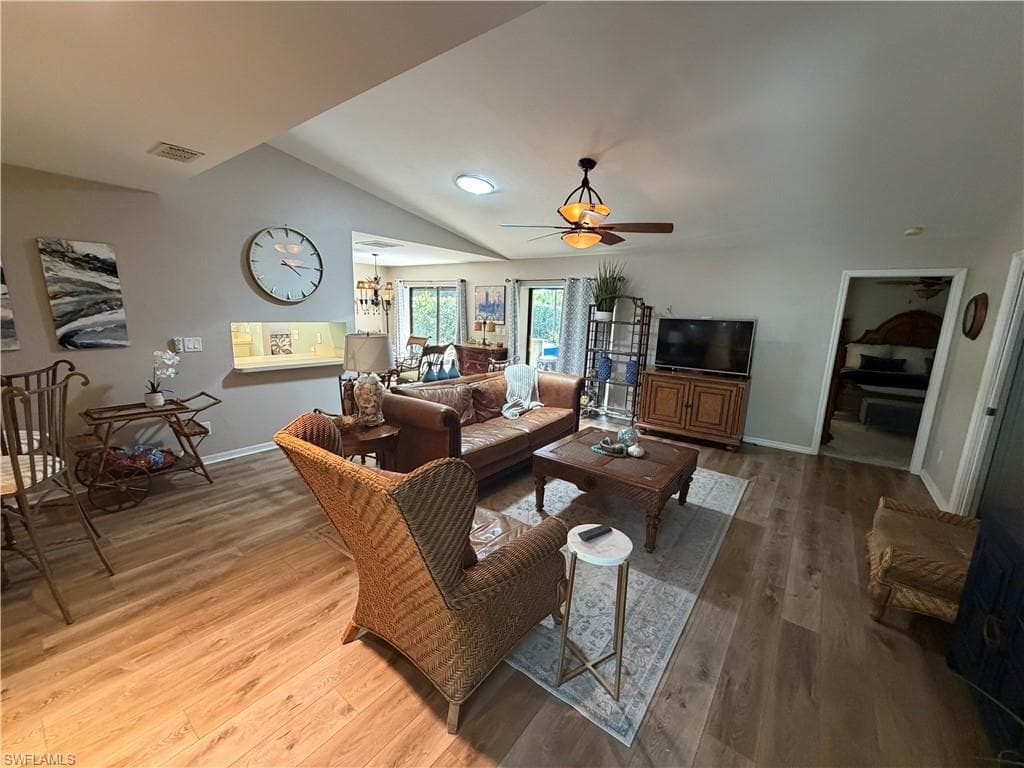 5883 Sand Oak DR-17