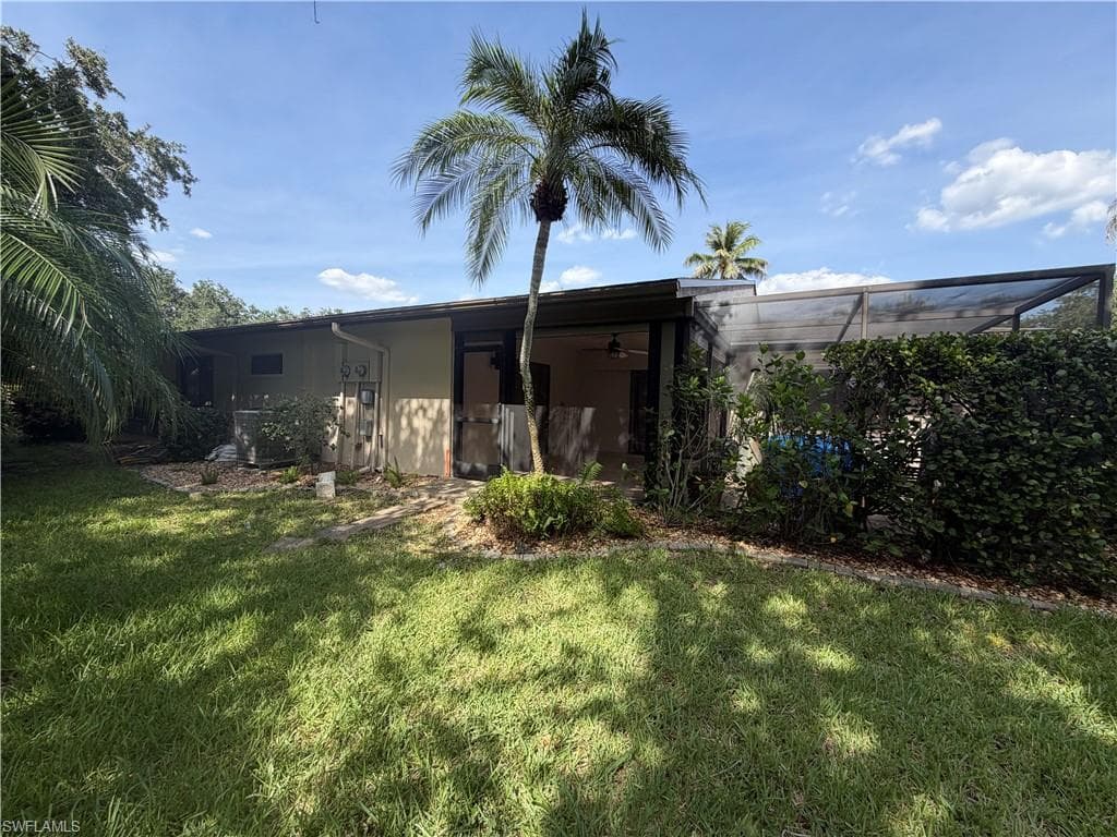 5883 Sand Oak DR-24