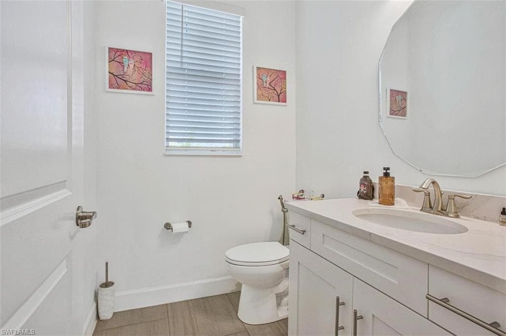 17331 Blue Sapphir Dr.-24