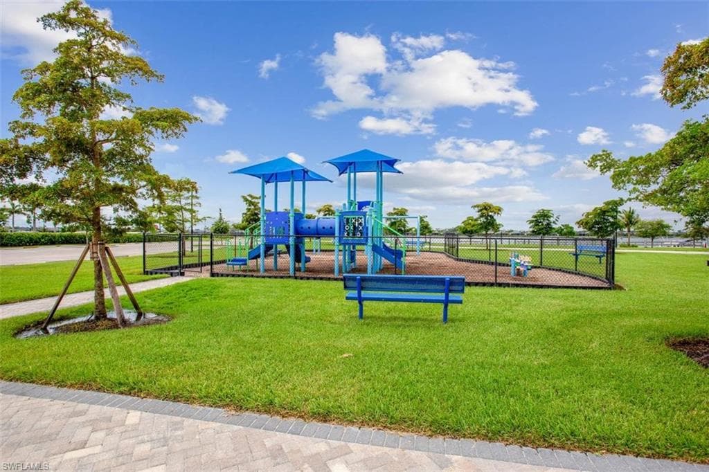 17331 Blue Sapphir Dr.-41