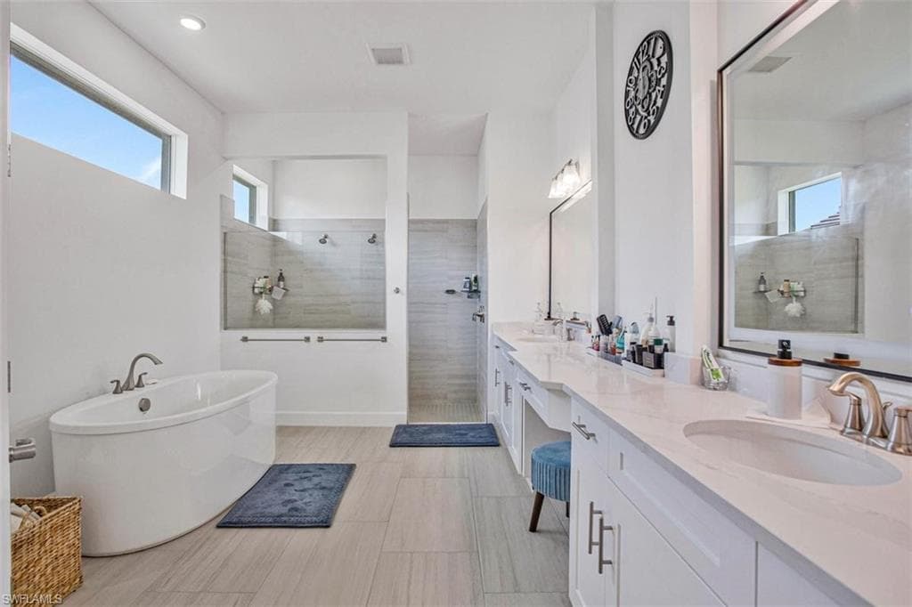 17331 Blue Sapphir Dr.-19