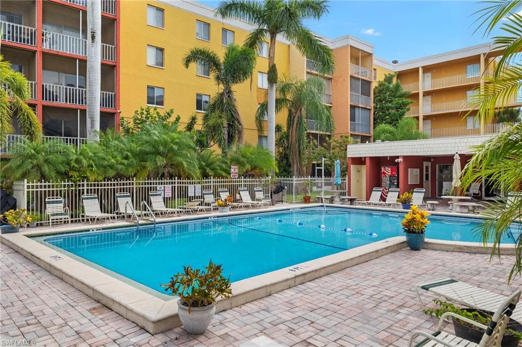 2366 E Mall DR 213-2