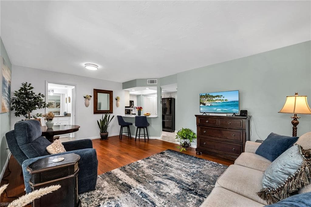 13240 White Marsh LN 5-5