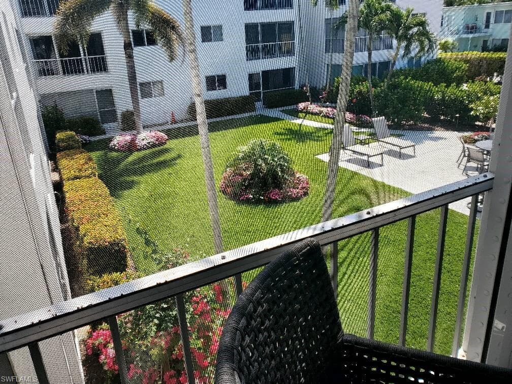 250 7th AVE S 207-24