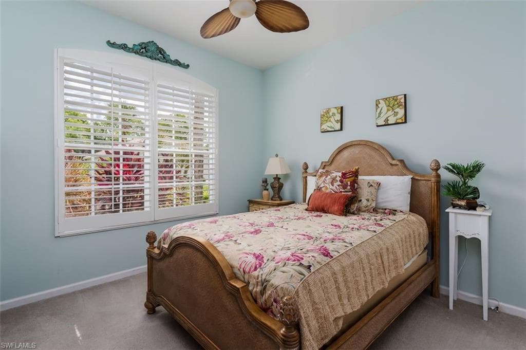 15821 Delaplata LN-19