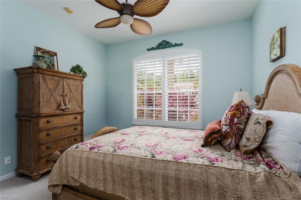 15821 Delaplata LN-18