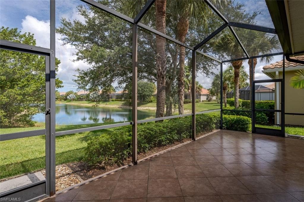 15821 Delaplata LN-3