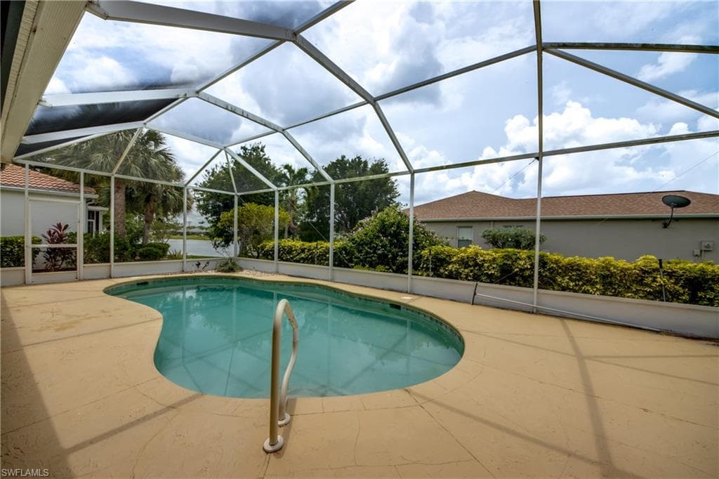 8904 Baytowne LOOP-41