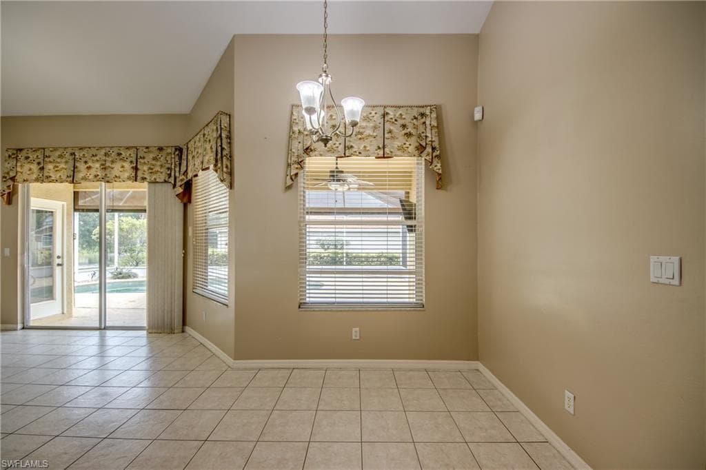 8904 Baytowne LOOP-15