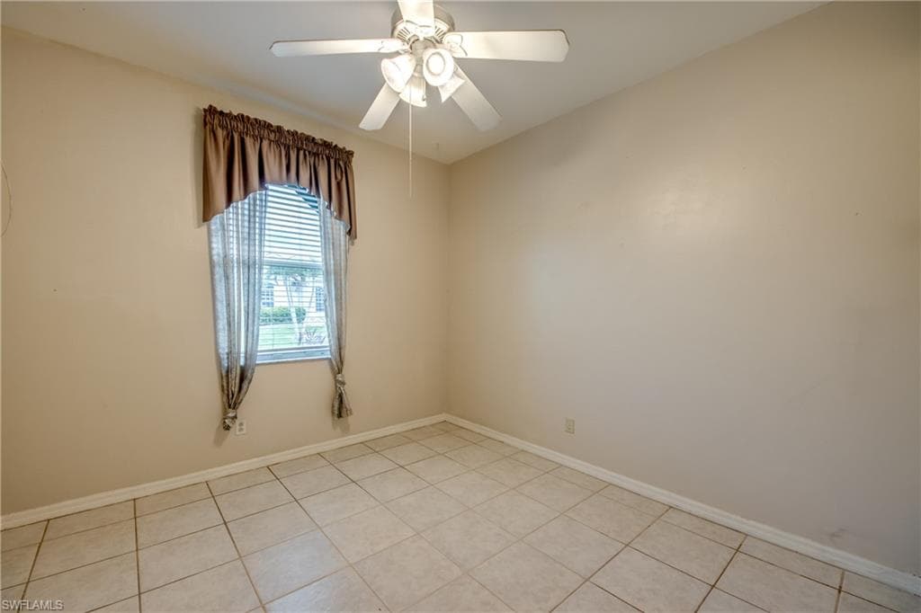 8904 Baytowne LOOP-35