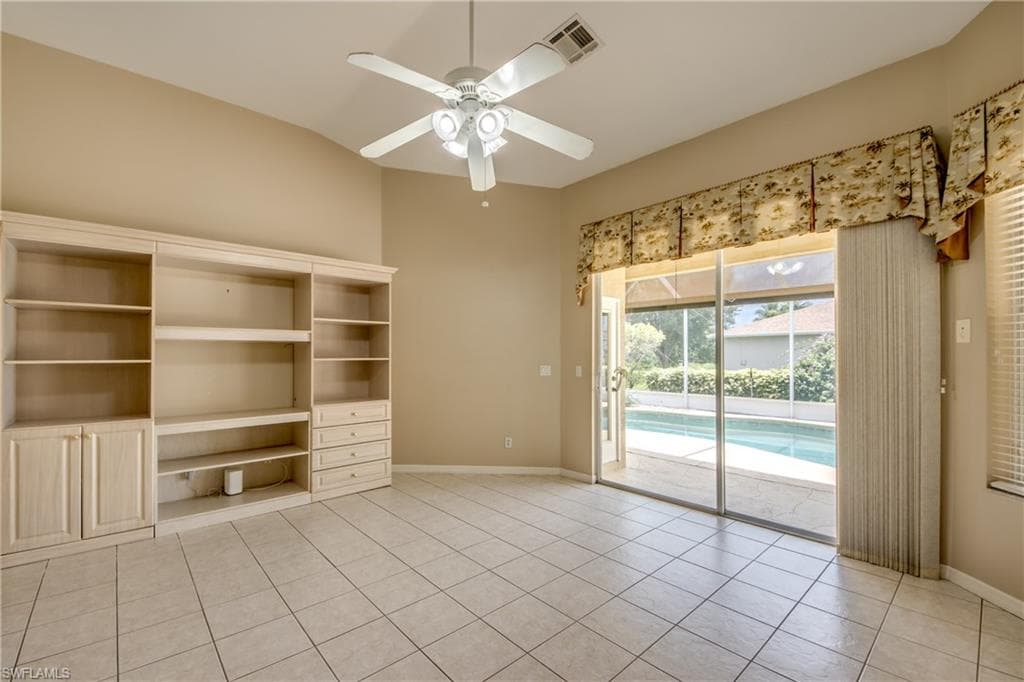 8904 Baytowne LOOP-19