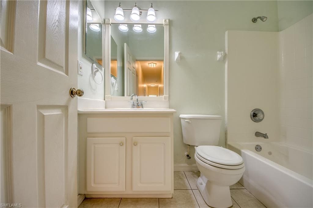 8904 Baytowne LOOP-37