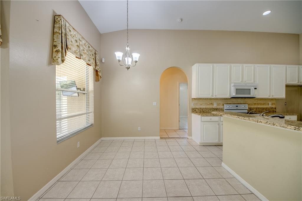 8904 Baytowne LOOP-14