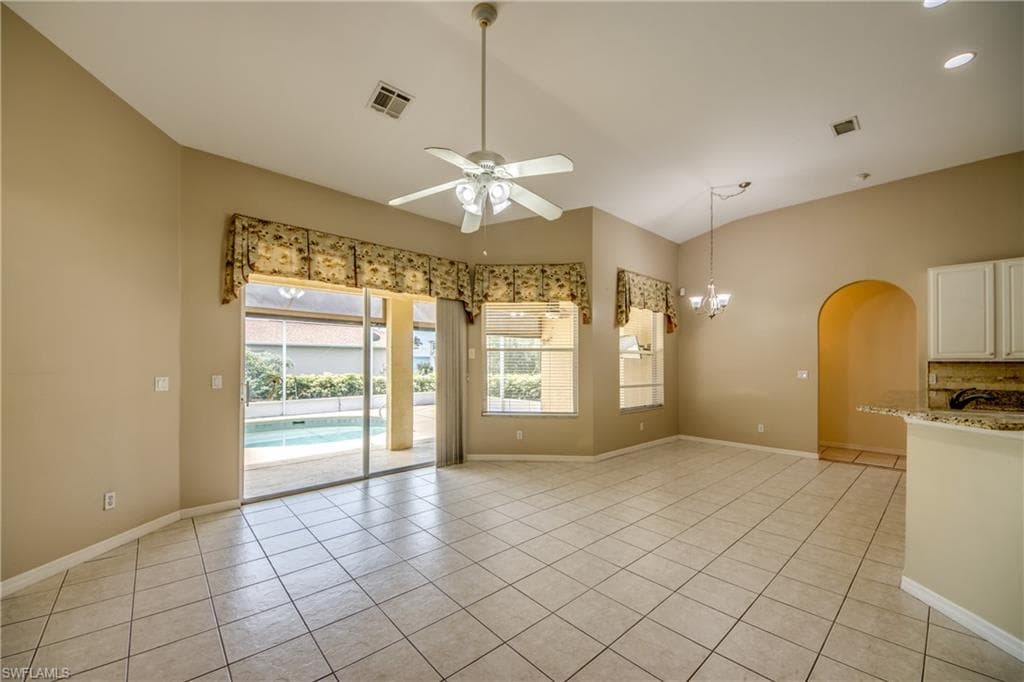 8904 Baytowne LOOP-18