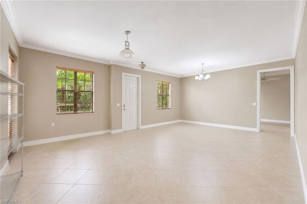 9126 Chula Vista ST 12303-6
