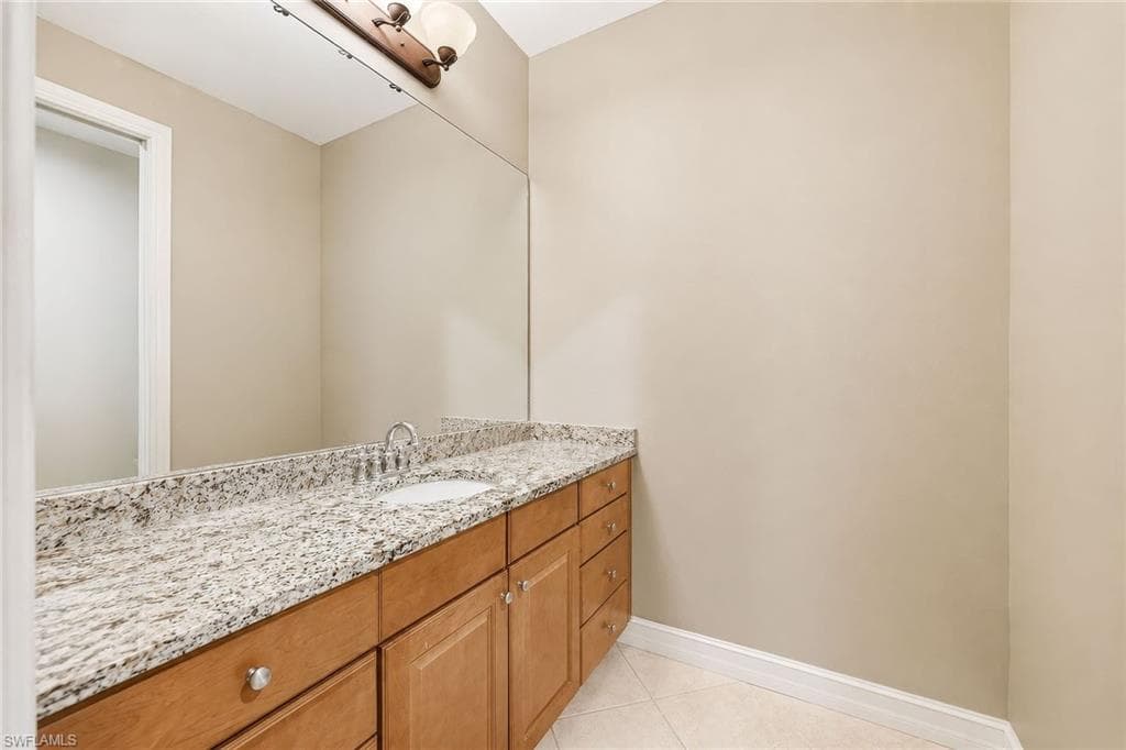 9126 Chula Vista ST 12303-10
