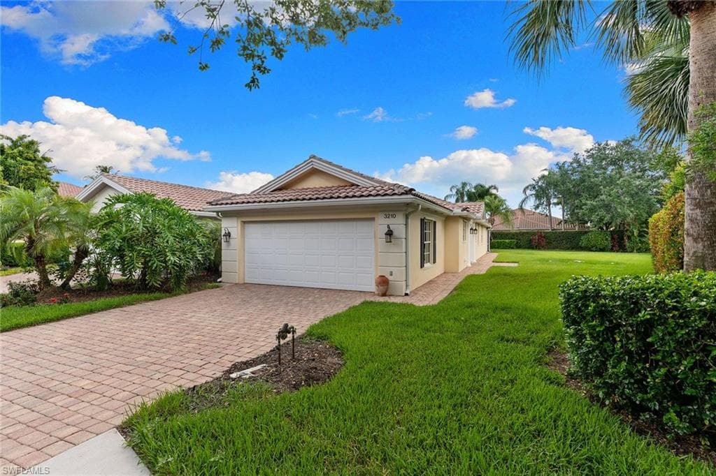 3210 Barbados LN-32