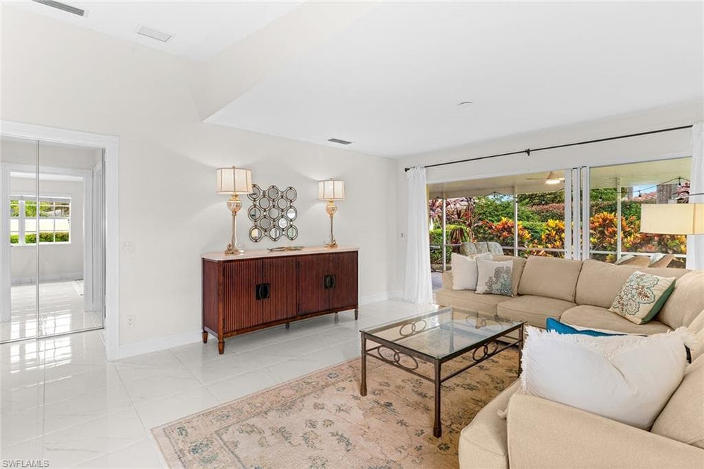 3210 Barbados LN-14