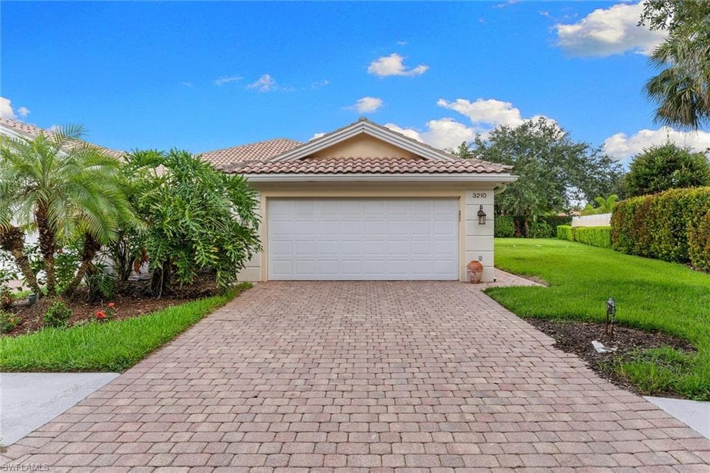 3210 Barbados LN-30