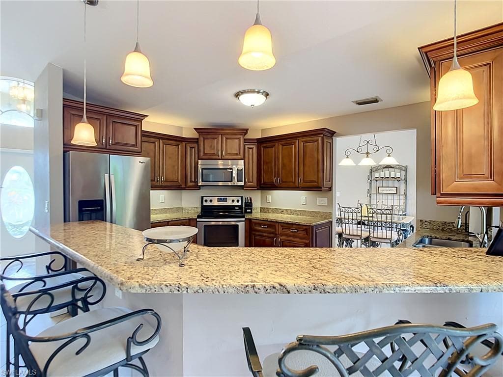 14401 Hampton Lake CT-12