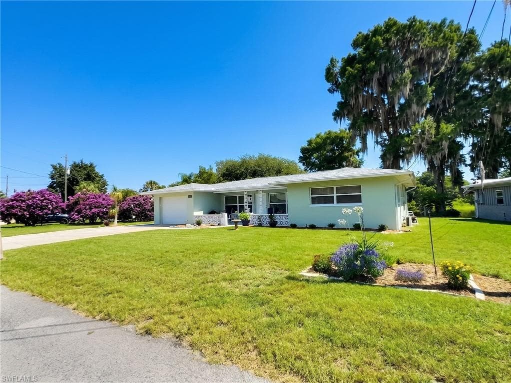 1745 Paradise PT-2
