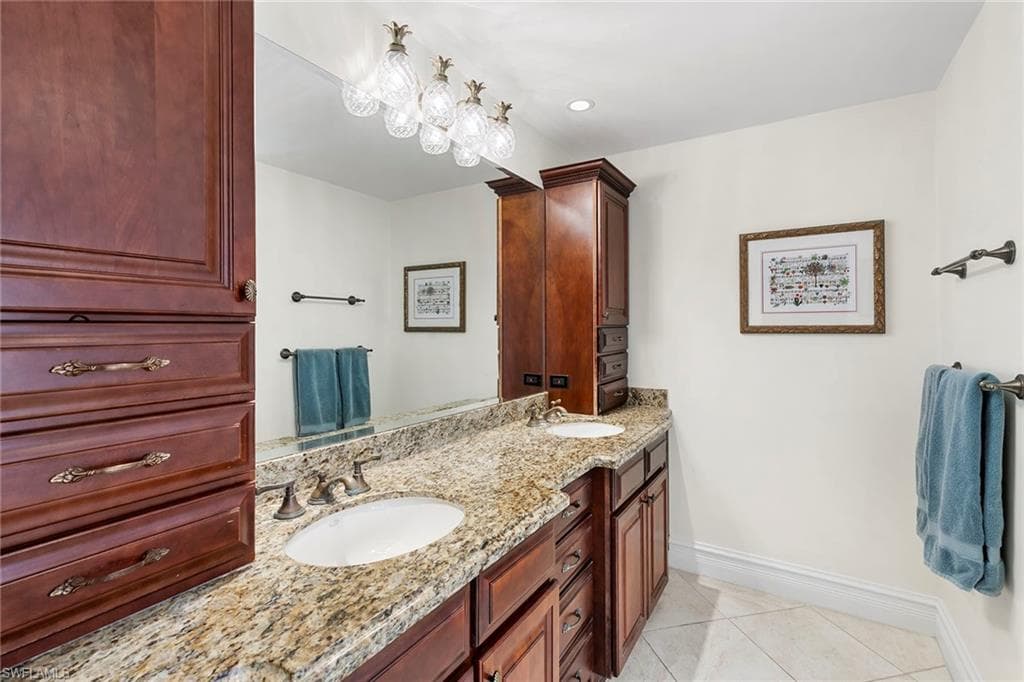 5731 Cypress Hollow WAY-16