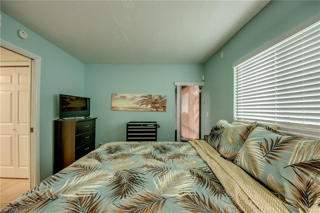 4904 Vincennes CT 108-22