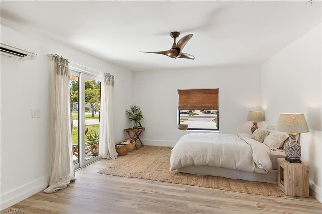 1717 Sunset PL-12