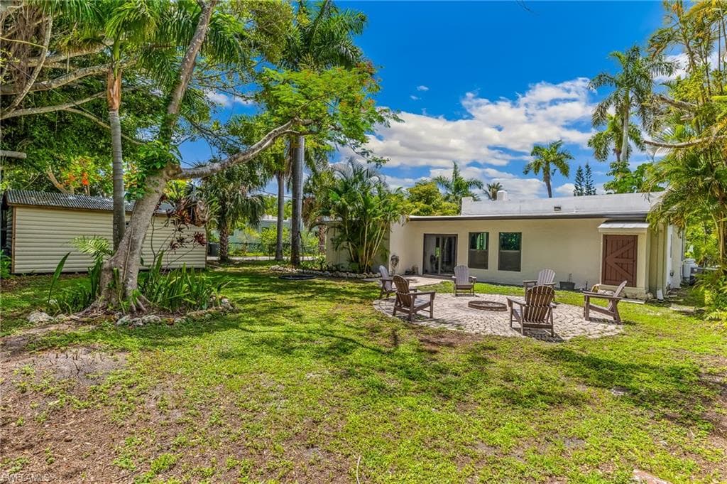 1717 Sunset PL-19