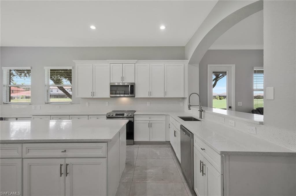 1711 Sarazen PL-10