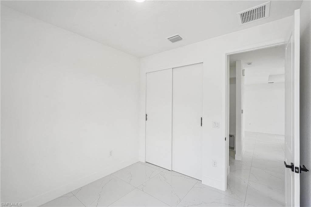 9035 W Broad CIR-24