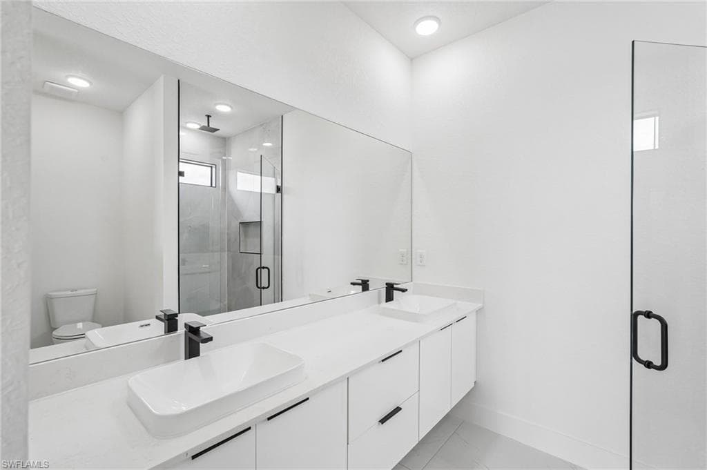 9035 W Broad CIR-29