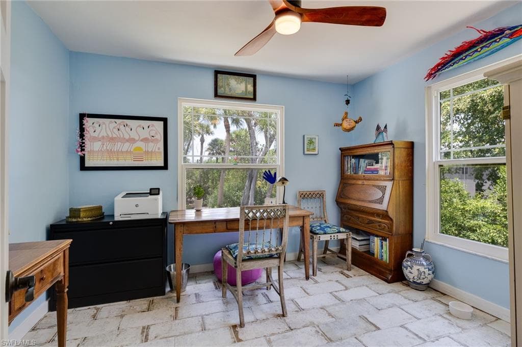 1318 Junonia ST-15
