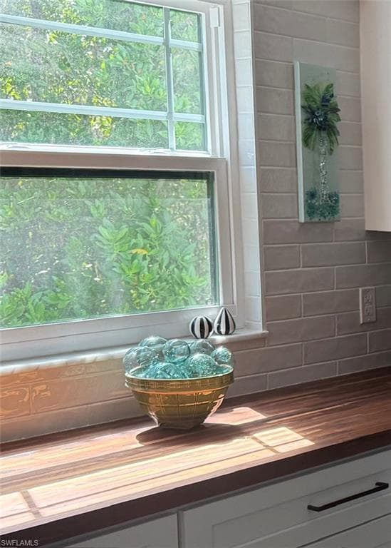 1318 Junonia ST-14