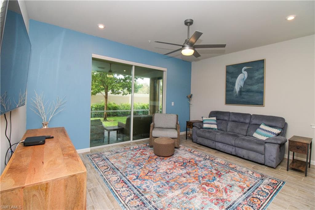 4692 Arboretum CIR 102-12