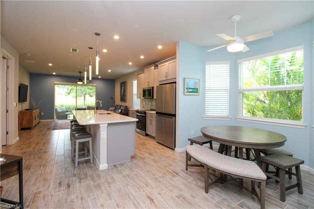 4692 Arboretum CIR 102-6