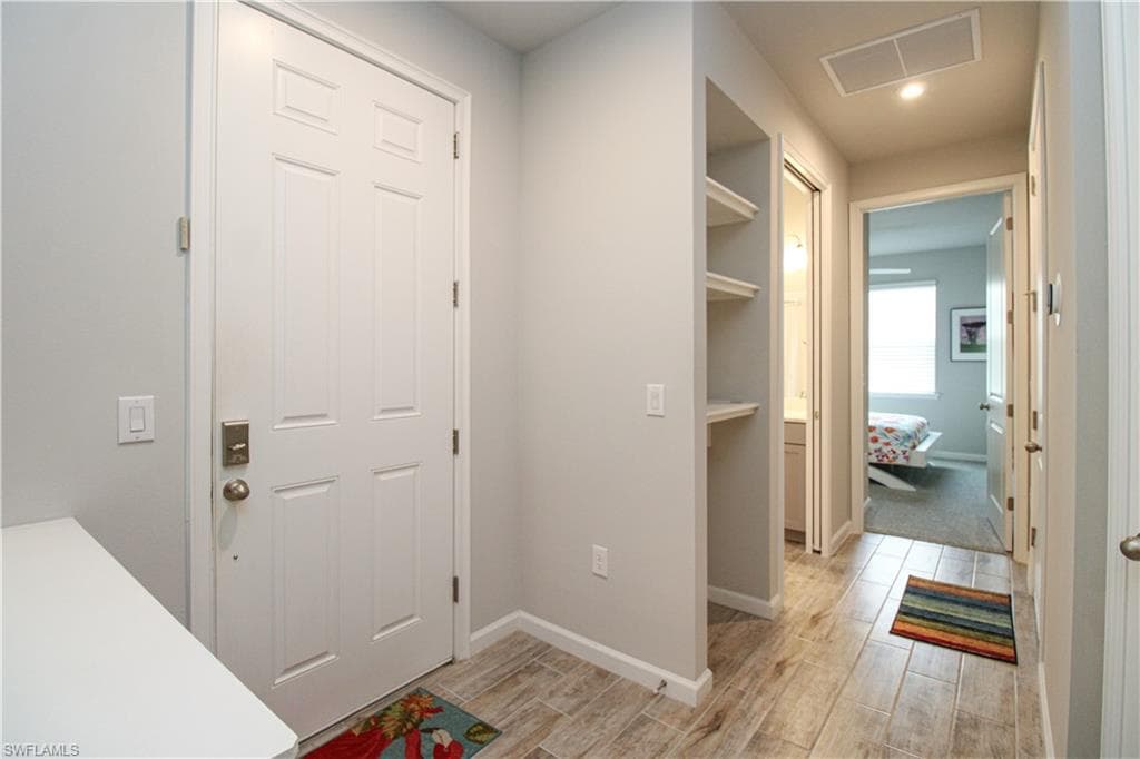 4692 Arboretum CIR 102-4