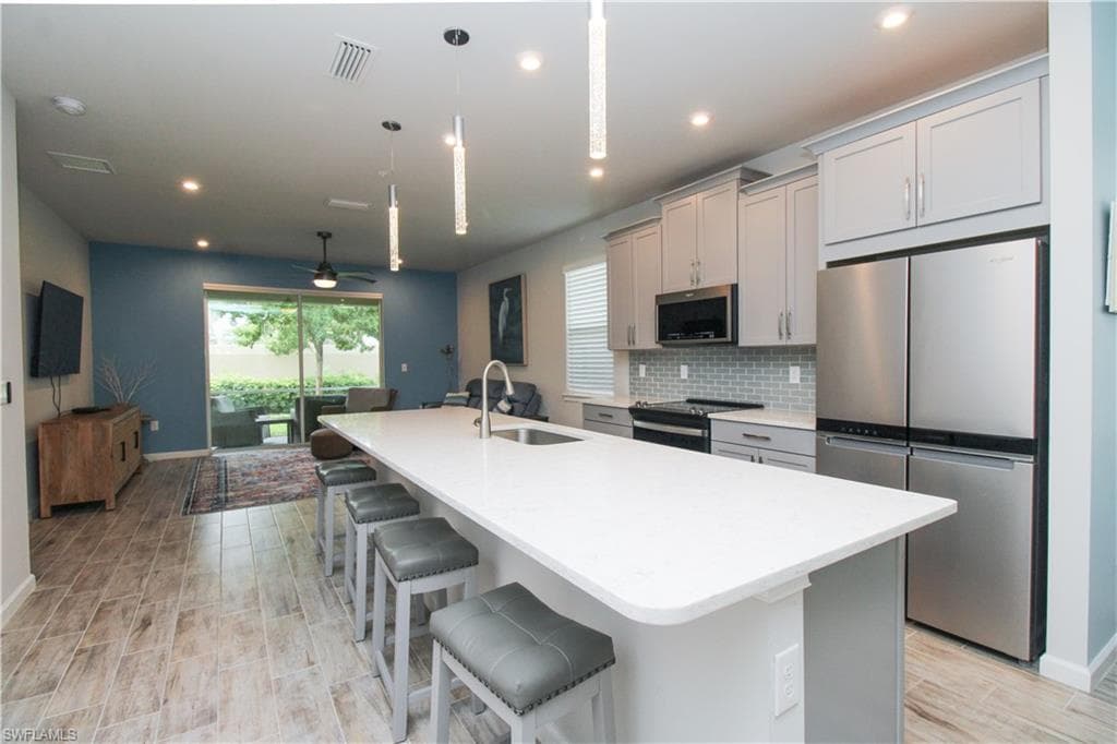 4692 Arboretum CIR 102-8