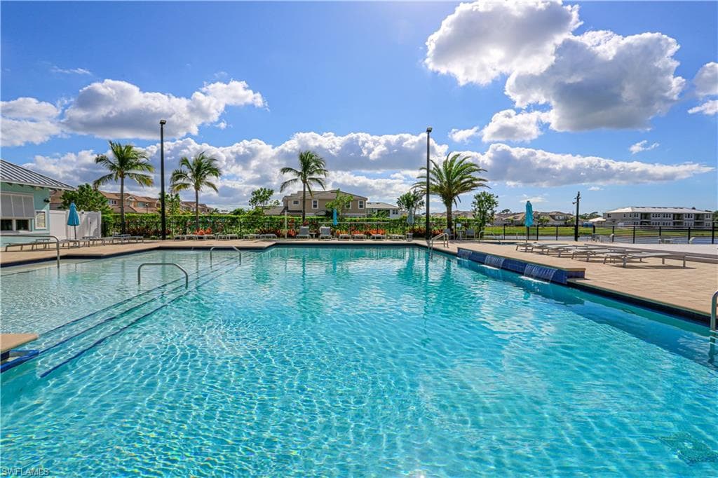 4692 Arboretum CIR 102-37