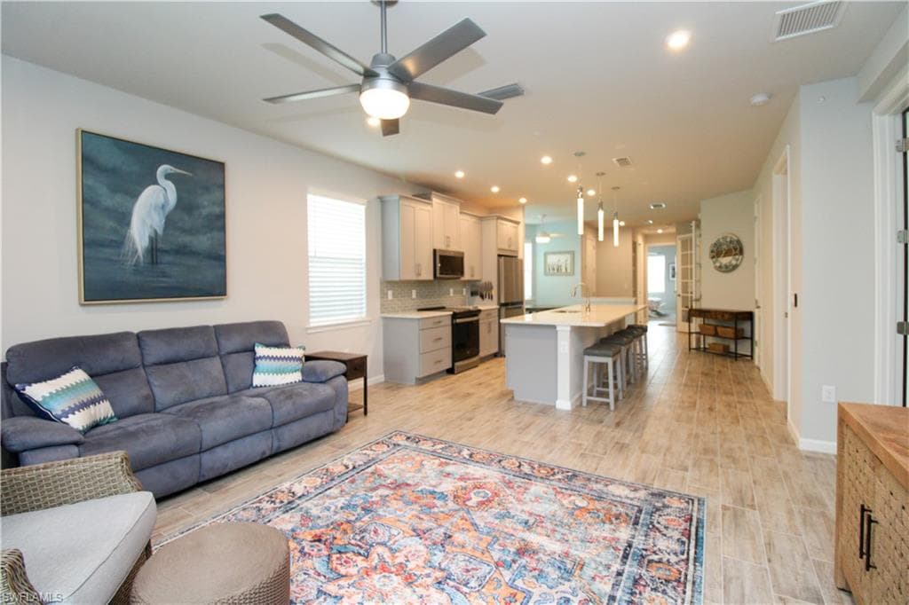 4692 Arboretum CIR 102-13