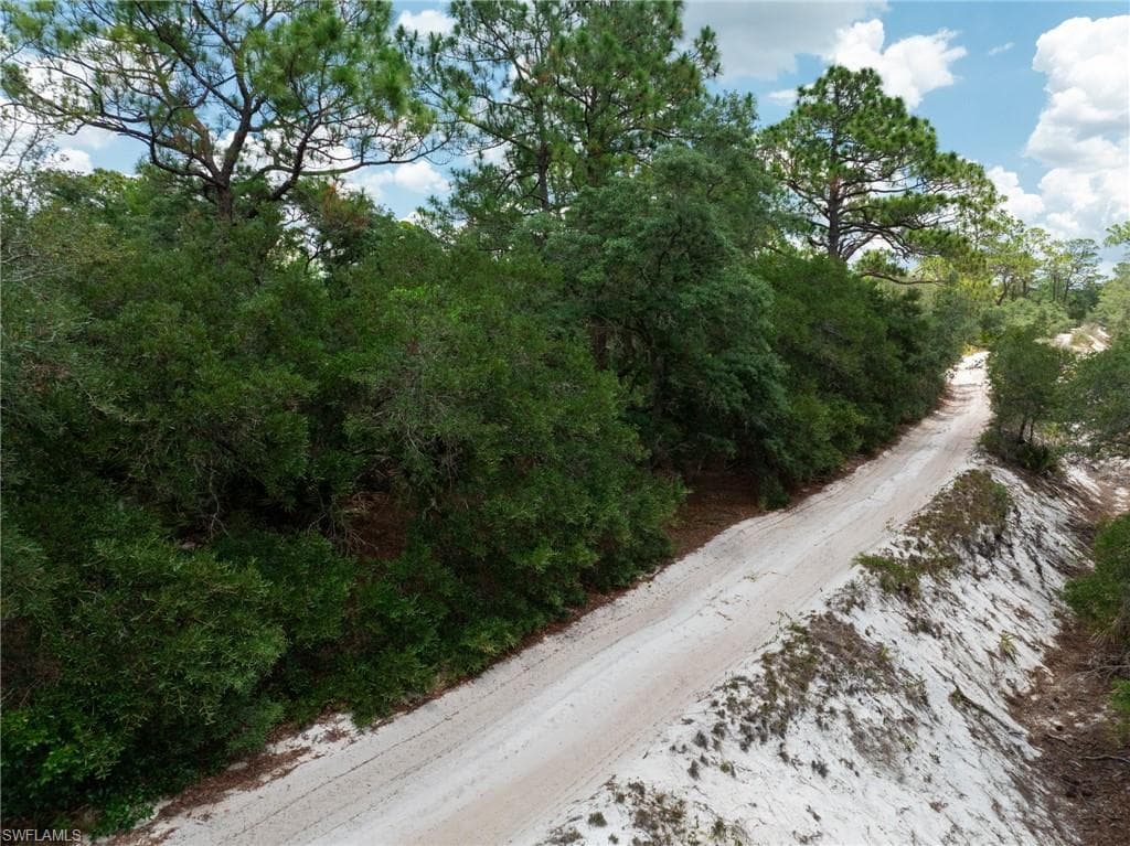 3238 Gossamer AVE-10