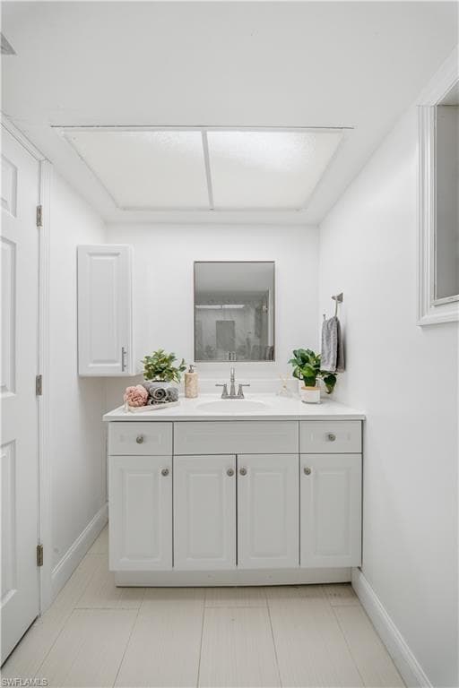 4688 Pembrooke LN-17