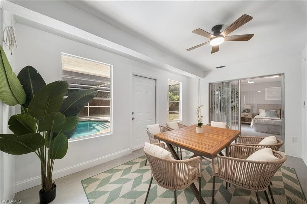 4688 Pembrooke LN-20