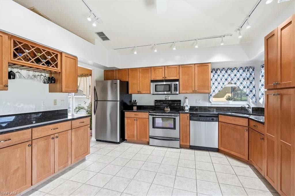 21049 Butchers Holler-11
